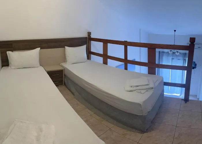 Hotel Ellas