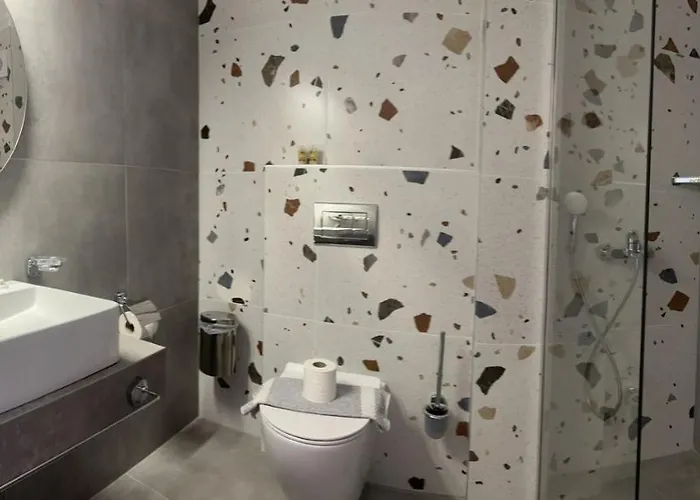 Ellas Hotel