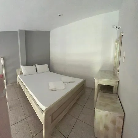Hotel Ellas